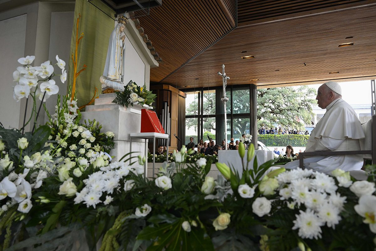 Pope calls for new Marian devotion at Fátima ‘Our Lady in a Hurry