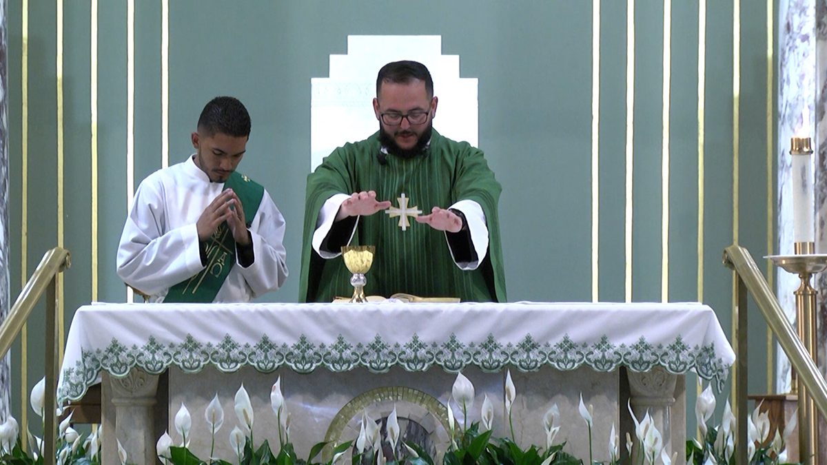 Solemn Novena features Mass celebrated in Spanish for the first time