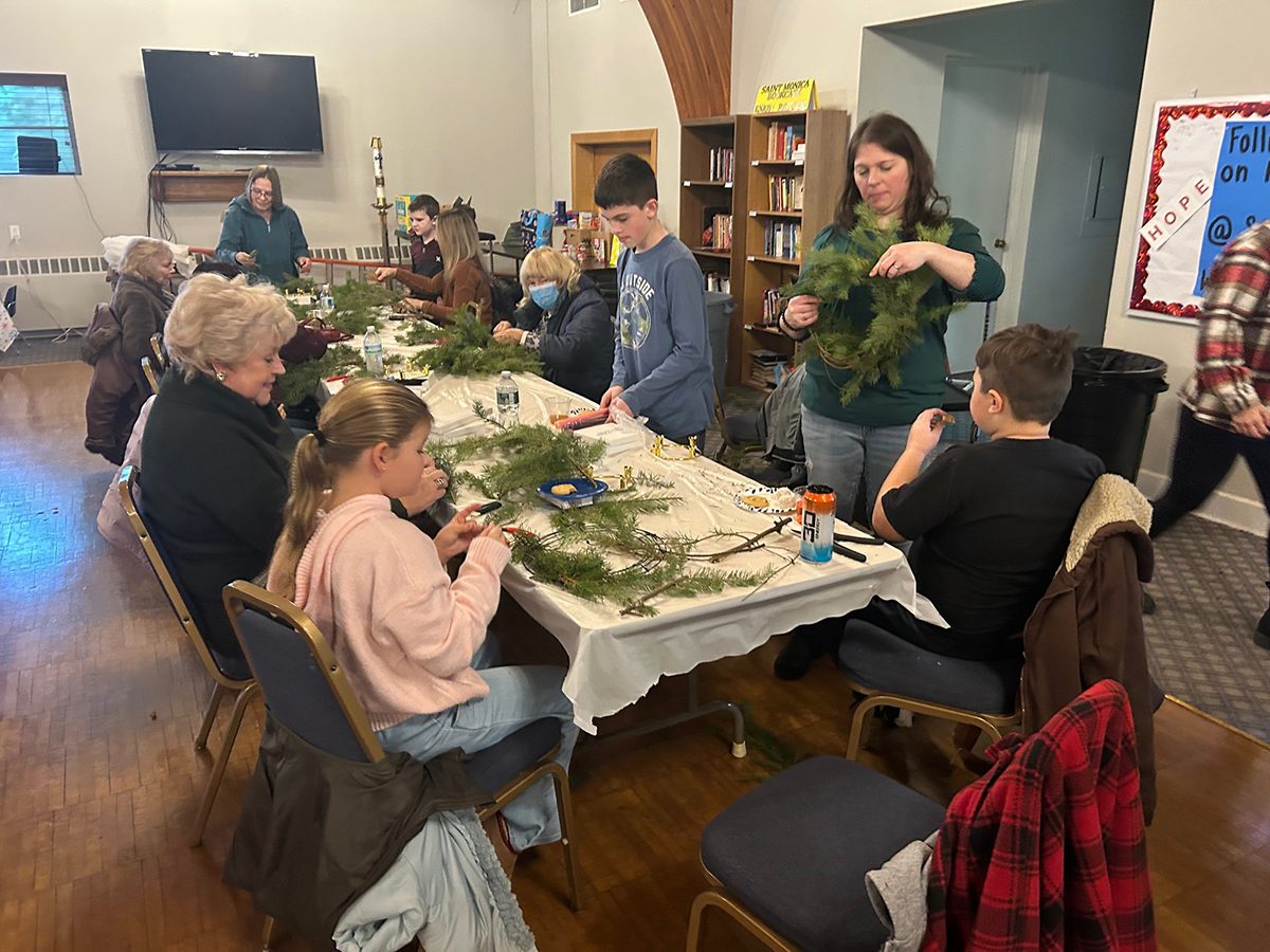 Saint Monica Parish Draws Families Into Parish Life By Creating Advent Saint Monica Parish Draws Families Into Parish Life By Creating Advent